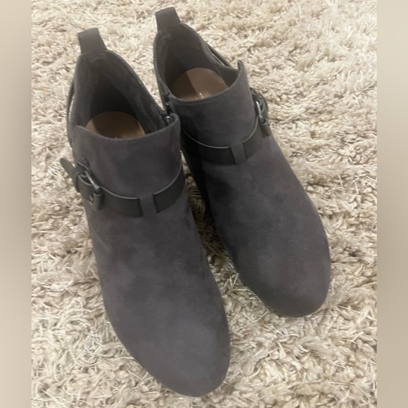Report gray booties size 9 - Picture 2 of 9